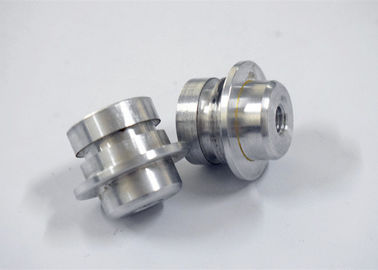 機械で造られるCNCの小さい金属はアルミニウム回転部品の銀によってカスタマイズされるサイズを分けます