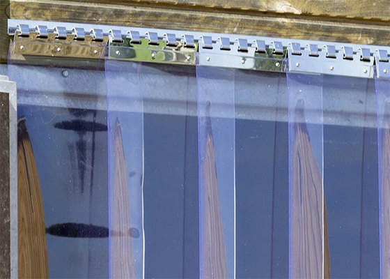 ポリ塩化ビニールのストリップのカーテンの付属品のための部品を押すヨーロッパ式のハンガー ハードウェア
