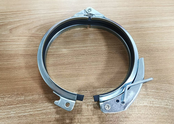 ガルバネス鋼重用管のクランプ 120mm 管道システム